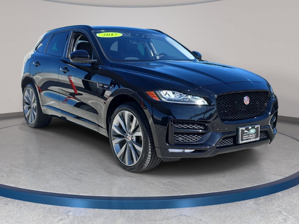 Used 2017 Jaguar F-PACE R-Sport AWD/4WD image 4
