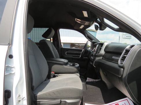 Used 2024 RAM 2500 Big Horn w/ Bed Utility Group image 8