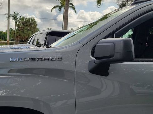 Certified 2025 Chevrolet Silverado 1500 Custom w/ Turbomax Blackout Package RWD image 9