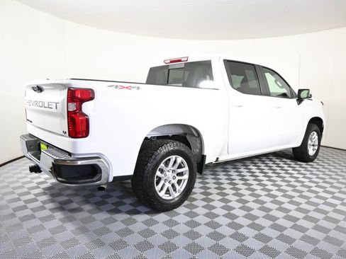 Used 2022 Chevrolet Silverado 1500 LT image 7