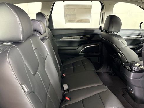 New 2025 Kia Telluride EX image 16