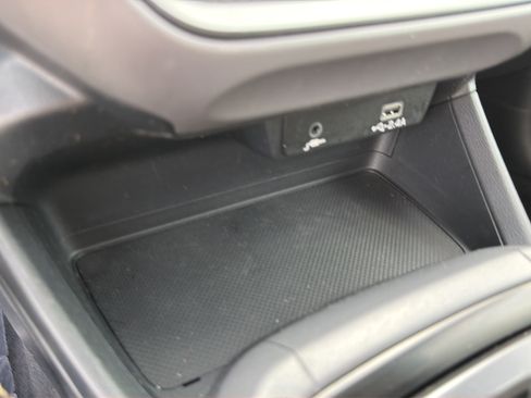 Used 2024 Subaru Crosstrek 2.0i w/ Crosstrek Mirror Package AWD/4WD image 25