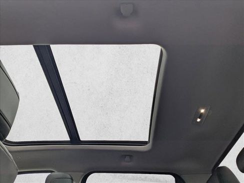 Used 2024 Toyota Tundra Limited image 22