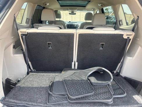 Used 2020 Volkswagen Atlas SEL FWD image 34