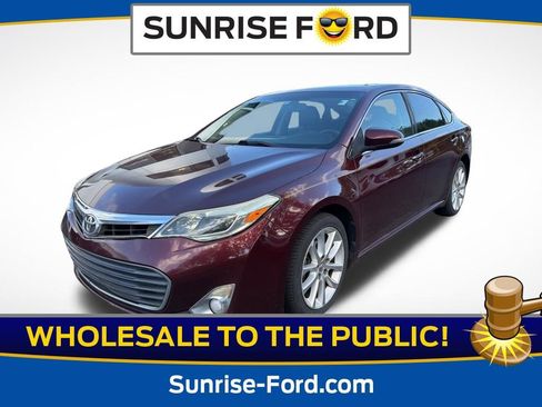 Used 2013 Toyota Avalon image 1