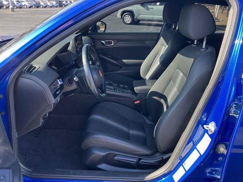 Used 2023 Honda Civic Sport image 12