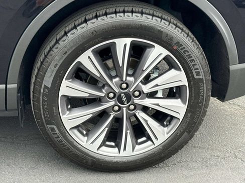 Certified 2022 Lincoln Corsair Reserve w/ Elements Package AWD/4WD image 31