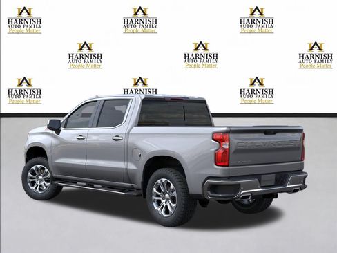 New 2026 Chevrolet Silverado 1500 LTZ w/ LTZ Premium Package AWD/4WD image 3