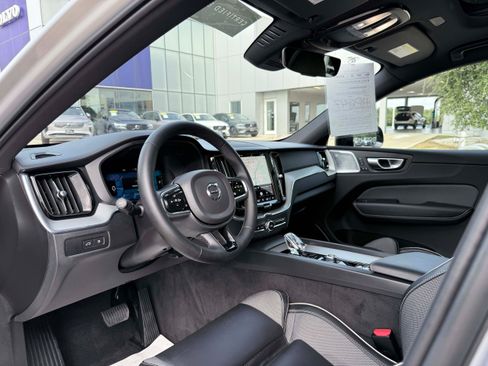 Certified 2024 Volvo XC60 T8 Polestar w/ Protection Package Premier AWD/4WD image 11