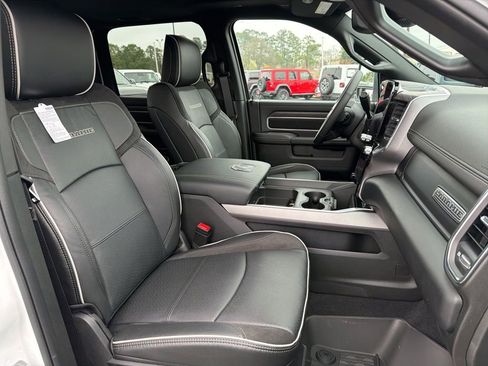 New 2026 RAM 3500 Laramie AWD/4WD image 26