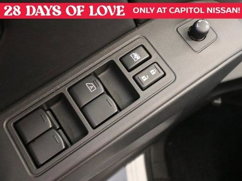 New 2025 Nissan Frontier SV w/ SV Convenience Package image 28