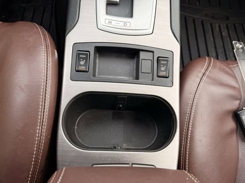 Used 2014 Subaru Outback 2.5i Limited image 19