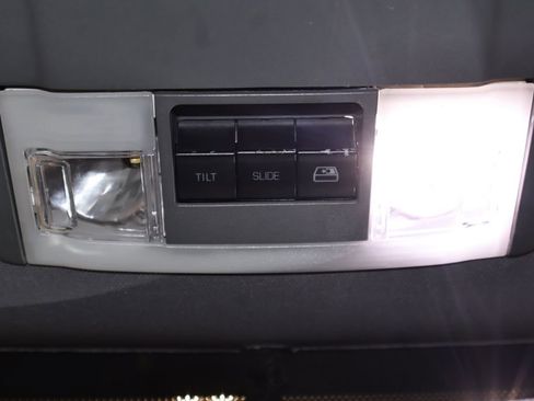 Used 2012 Ford F150 Platinum AWD/4WD image 36