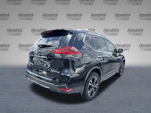 Used 2020 Nissan Rogue SV w/ Sun & Sound Touring Package AWD/4WD image 9