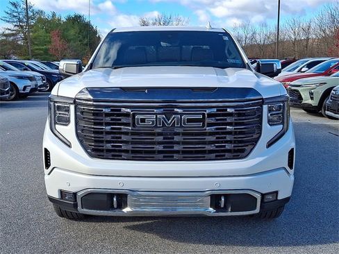 Used 2024 GMC Sierra 1500 Denali Ultimate image 2