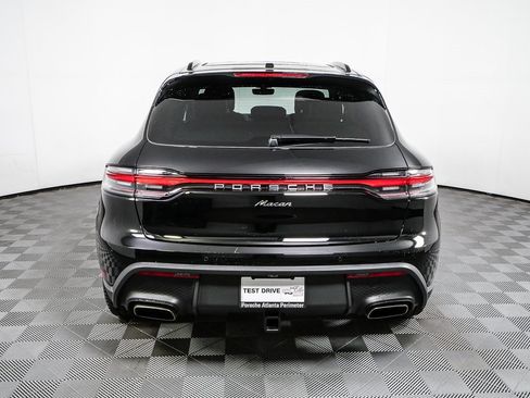 Certified 2025 Porsche Macan image 32