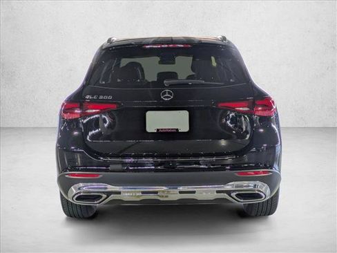 Certified 2026 Mercedes-Benz GLC 300 image 5