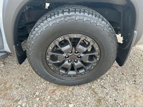 Used 2022 Nissan Frontier PRO-4X w/ Pro-4X Premium Package AWD/4WD image 48