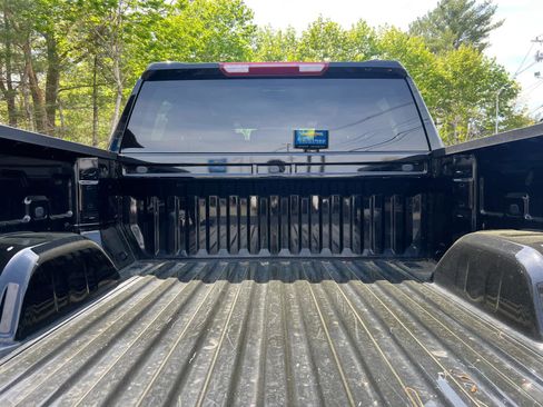 Certified 2024 Chevrolet Silverado 1500 LT AWD/4WD image 36