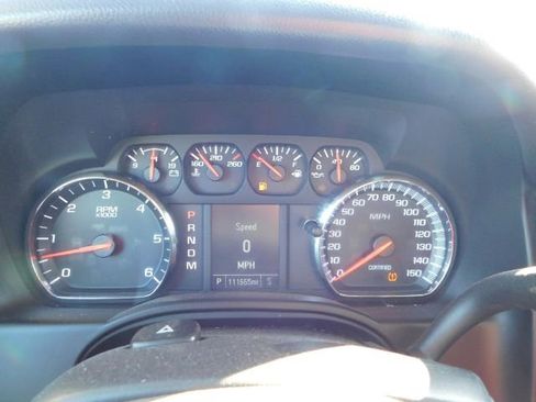 Used 2015 Chevrolet Tahoe 2WD image 17