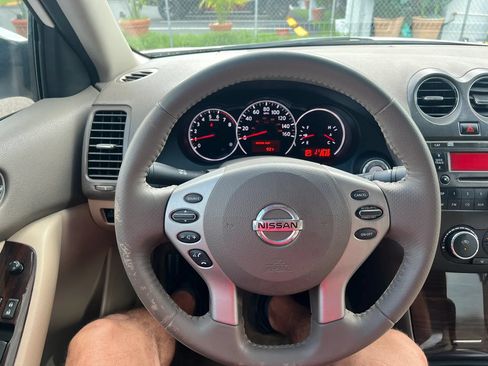 Used 2012 Nissan Altima 2.5 S w/ Convenience Pkg FWD image 7