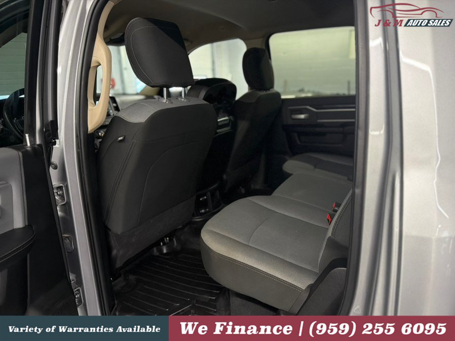 Used 2019 RAM 2500 Big Horn w/ Cold Weather Group AWD/4WD image 31