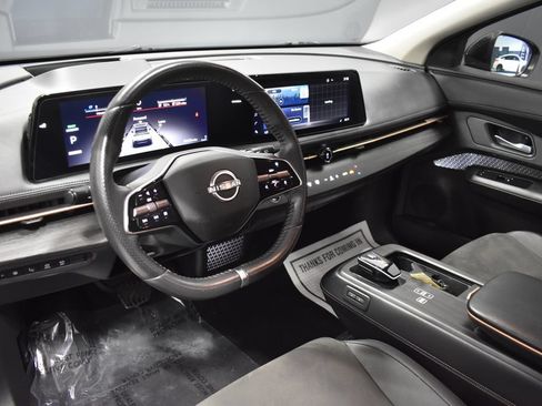 Used 2023 Nissan Ariya FWD image 4