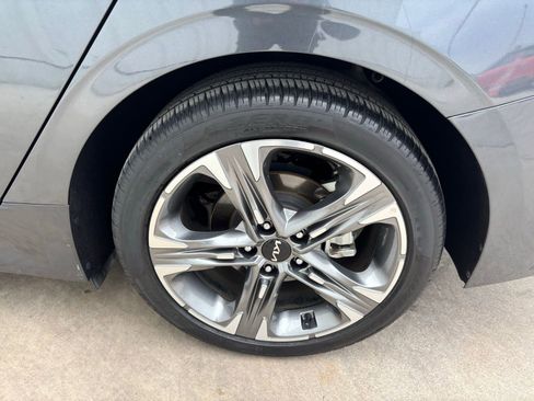 Used 2023 Kia K5 EX w/ EX Premium Package image 10