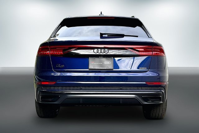 Certified 2023 Audi Q8 Premium Plus w/ Premium Plus Package AWD/4WD image 4