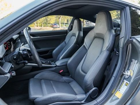 Used 2020 Porsche 911 Carrera 4S AWD/4WD image 42
