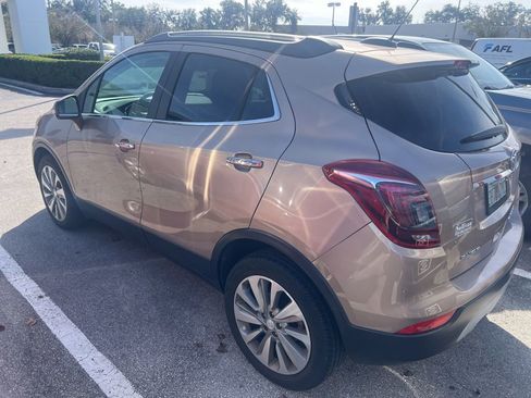 Used 2018 Buick Encore Preferred image 18