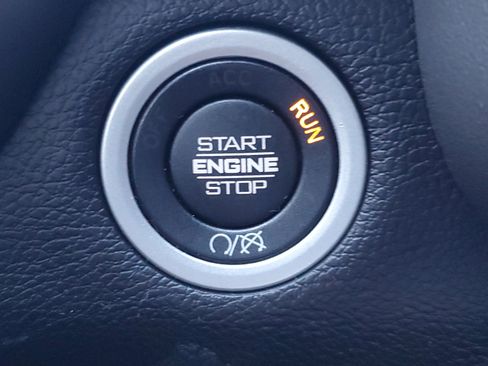 Used 2024 RAM 2500 Big Horn w/ Sport Appearance Package image 20