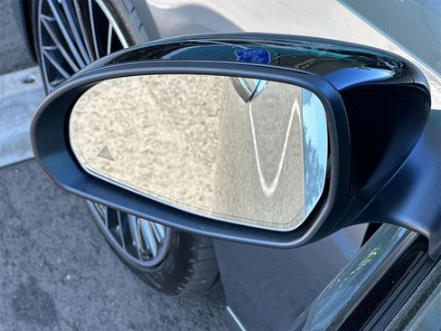 New 2025 Mercedes-Benz C 300 4MATIC Sedan image 9