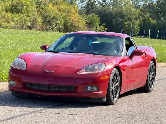 Used 2005 Chevrolet Corvette Coupe w/ Preferred Equipment Group RWD image 6