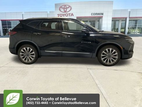 Used 2023 Chevrolet Blazer Premier w/ Driver Confidence II Package image 9