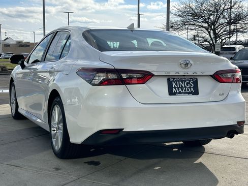 Used 2024 Toyota Camry LE image 5