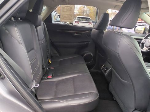Used 2015 Lexus NX 300h AWD image 27