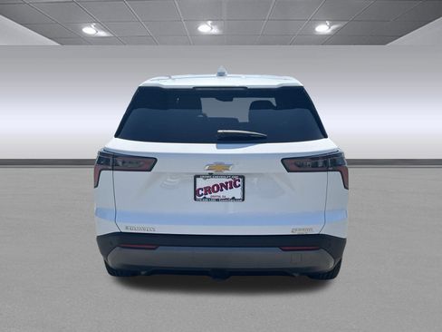 Used 2025 Chevrolet Equinox LT FWD image 4