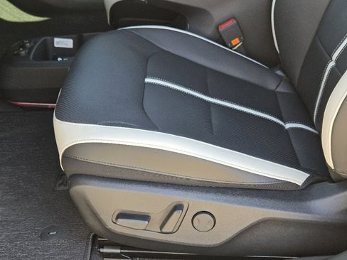 New 2025 Kia EV6 GT-Line image 17