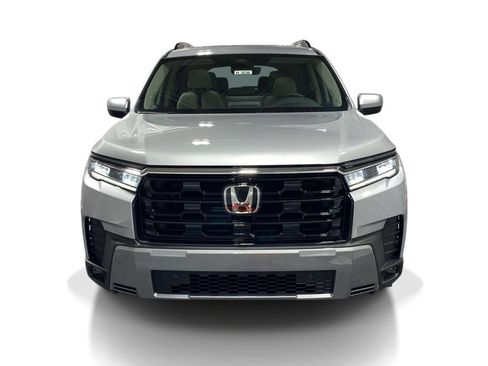 New 2026 Honda Pilot Touring image 6