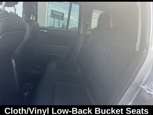 Used 2017 Jeep Compass Sport w/ Power Value Group AWD/4WD image 23