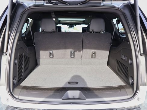 New 2026 GMC Yukon XL Elevation image 6