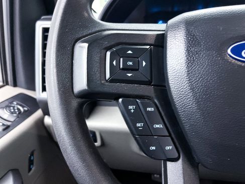 Used 2022 Ford F350 XLT image 24