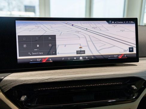 New 2026 BMW 330i xDrive Sedan AWD/4WD image 30