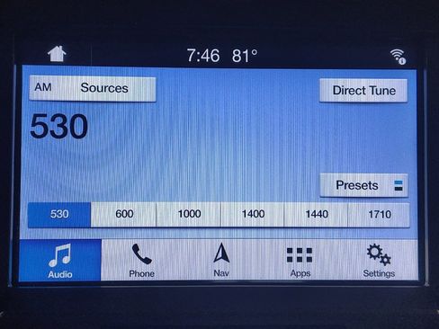 Used 2018 Ford F150 XLT w/ Equipment Group 302A Luxury AWD/4WD image 25