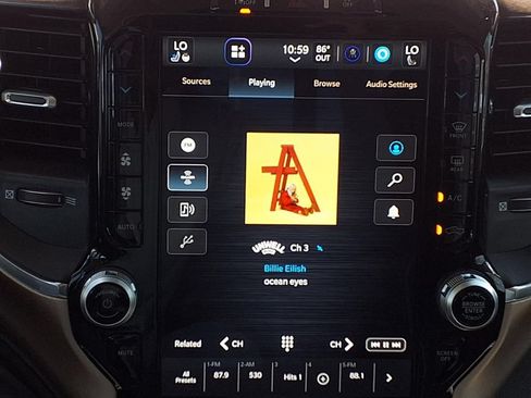 Used 2024 RAM 2500 Laramie w/ Safety Group AWD/4WD image 14