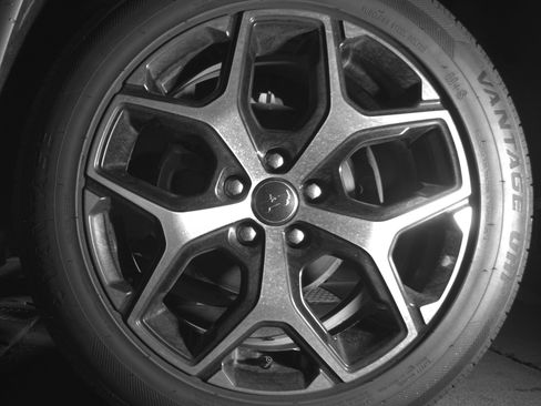 Used 2025 Jeep Compass Limited image 14