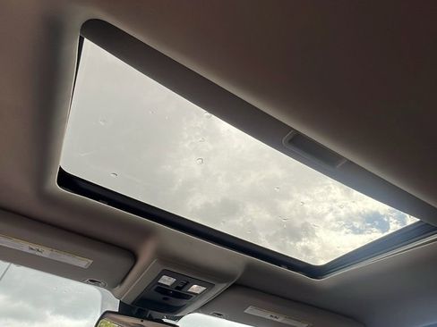 Used 2014 RAM 1500 Limited image 32