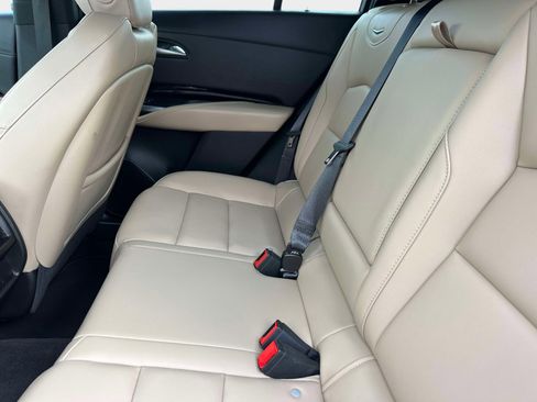 Used 2024 Cadillac XT4 Luxury image 14