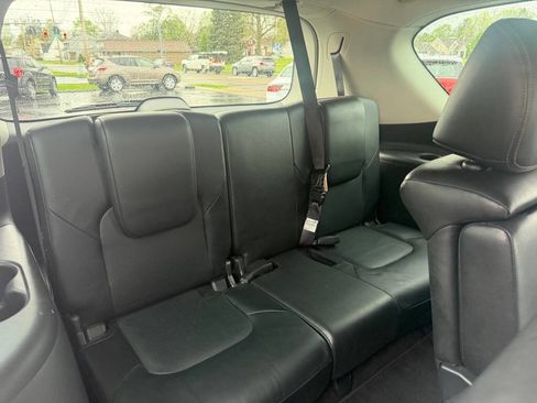 Used 2018 Nissan Armada SL w/ Premium Package image 17